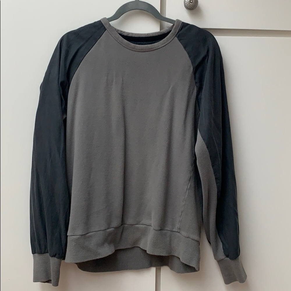 Rag and bone sweatshirt